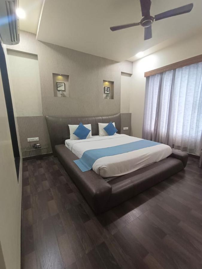 Hotel Sai Miracle Shirdi Εξωτερικό φωτογραφία