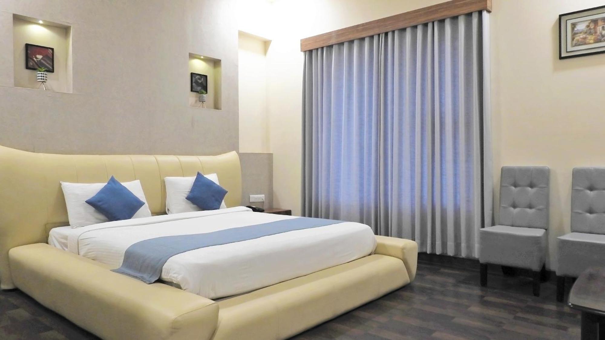 Hotel Sai Miracle Shirdi Εξωτερικό φωτογραφία